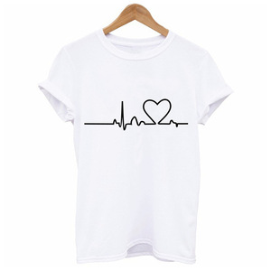 เสื้อยืดคอกลมแขนสั้นสีขาวสำหรับผู้หญิง พิมพ์ลายหัวใจ ทรงหลวม สไตล์ลำลอง ผ้าเจอร์ซีย์คอตตอน 100% เหมาะสำหรับใส่ในฤดูใบไม้ผลิและฤดูร้อน - Product Image 6