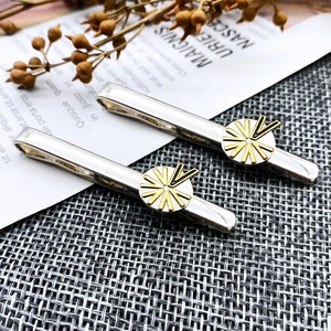 Clips de corbata metálicos con logotipo de moda personalizado - Product Image 5