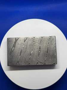 Lingote de Acero de Damasco Hecho a Mano 90x50x15mm con Patrón Soldado, Hoja Recta en Bruto para Fabricación de Cuchillos, Grado DIY, OEM Disponible - Product Image 4