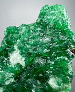 Well Terminated <b>Top</b> Green Emerald <b>Crystals</b> From Swat Pakistan Natural Mineral Specimen Collector Display Gemstone - Product Image 2