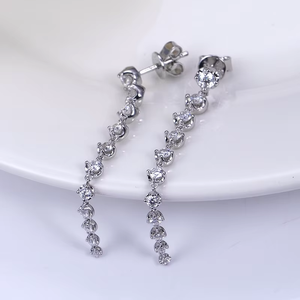 Boucles d'oreilles classiques en or blanc avec diamants taille brillant, cultivés en laboratoire, 1 carat, 10k/14k, certifiées IGI, bijoux de mariage pour femme, plaqué or - Product Image 3