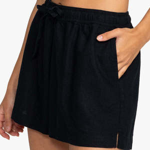 Shorts en coton blancs pour femmes, taille haute, avec taille élastique, coupe ample, style décontracté, couleur unie, poches, tissu tissé - Product Image 3