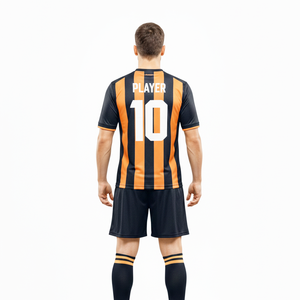 Uniforme de Fútbol Unisex OEM con Colores Personalizados, Camiseta de Poliéster de Alta Calidad de Secado Rápido con Conjunto de Pantalones Cortos, Se Acepta Logotipo Personalizado - Product Image 2