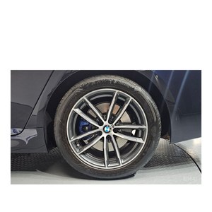 BMW Serie 5 520i M Sport, Volante a la Izquierda, Caja de Cambios Automática, Modelo de Diciembre de 2023, con 21.459 km - Product Image 4