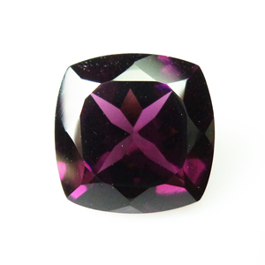 Gema de Granate Rodolita Suelta para Joyería, Corte Cojín Facetado 12x12mm, Piedra Semipreciosa para Joyería GEMFORTE INC - Product Image 1