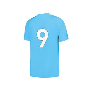Camiseta de Fútbol de Corte Ajustado con Tecnología de Absorción de Humedad, Estilo Básico para Ropa Deportiva Diaria - Product Image 3