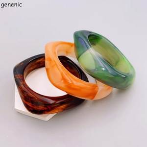 Handmade Vintage Resin Bangle <b>Bracelet</b> with Carved Floral Design <b>Crystal</b> & Rhinestone Geometric Trendy Women's Gift - Product Image 2