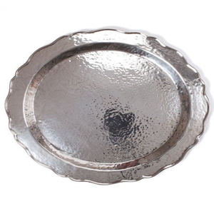 Assiette de service ovale en métal martelé, style vintage, fabrication artisanale, design solide, vaisselle, assiette de présentation - Product Image 1
