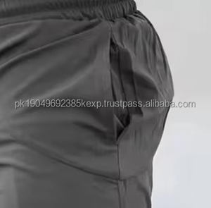 Pantalones cortos de entrenamiento de gimnasio rojos personalizados para hombres, cintura atlética con cordón, secado rápido, entrenamiento deportivo elástico, pantalones de verano de ajuste cómodo - Product Image 6