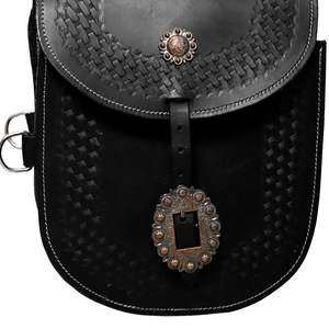 Sacoche en cuir pour selle de cheval western et moto, artisanale, sculptée à la main, 100% cuir de buffle, couleur et logo personnalisables SS - Product Image 6