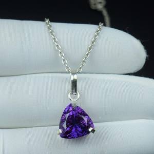 Pendentif de luxe bicolore en tanzanite, fait main, triangle, pierre précieuse à changement de couleur, collier, cadeau pierre de naissance de décembre - Product Image 4