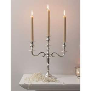 Candélabre en argent de style antique à 3 bras, grand porte-bougie minimaliste et élégant, centre de table pour mariages et événements formels - Product Image 3