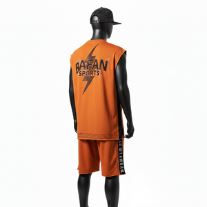 Ensemble short et t-shirt sans manches pour homme, coton mélangé premium, panneau orange, impression personnalisée avec strass. - Product Image 5