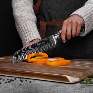 Juego de Cuchillos de Chef Damasco Hechos a Mano, Resistentes y Ecológicos, con Hojas de Acero Damasco de 67 Capas y Mangos de Madera, para Diestros - Product Image 5