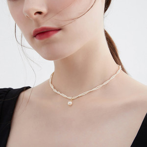 Collier en perles à double couche pour femmes, design de niche de luxe léger, chaîne enveloppante pour clavicule avec chaîne de pull - Product Image 3