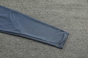 Nouvelle conception, survêtements de football personnalisés à manches longues en polyester, survêtements d'entraînement de football pas chers pour hommes, ensemble de survêtements de football - Product Image 5