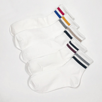 Chaussettes de sport pour femmes à deux rayures, fabriquées en Corée, polyester/coton K08W