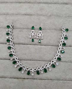 Luxury American Diamond Infinity Loop Necklace <b>Set</b> Micro Pave AD Wavy Fringe Collar Necklace And Earrings For Women Manufacturer - Product Image 5