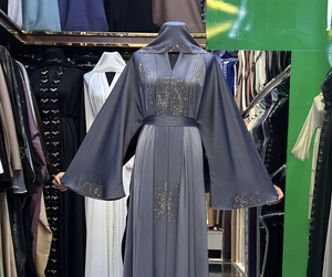 Abaya d'été tendance, style Dubaï, ornée de perles et de sequins, à manches longues, traditionnelle musulmane, faite à la main, pour mariage, respirante, col en V pour femme - Product Image 5