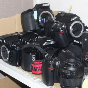 Lote al por mayor de lentes de cámara de película no probadas para piezas y reparación, marcas variadas - Product Image 3