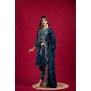 Ensemble de costume de fête pour femmes avec haut brodé et séquence élégante Dupatta - Product Image 1