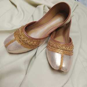 Zapatos Planos de Ballet con Lentejuelas Doradas para Mujer, Todas las Temporadas, Color Sólido, Cómodos, Transpirables, Estilo Punjabi Indio, Khussa para Mujer - Product Image 4