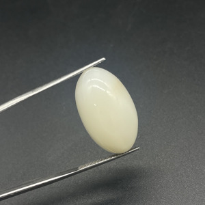 HAYAAT GEMS - Cabujón de Piedra Lunar Blanca Ovalada Natural de 24.20 Quilates, Piedra Preciosa Suelta de la India para la Elaboración de Joyas - Product Image 1
