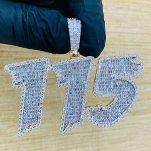 Pendentif Lettre Personnalisé Hip Hop Iced Out pour Chaîne Cuban Link en Argent 925 avec Moissanite – Lettre Initiale ou Chiffre - Product Image 4