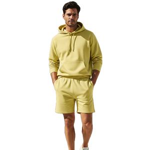 Ensemble de survêtement deux pièces personnalisé pour homme – Sweat à capuche d'été et short de jogging en maille 100 % coton – Style décontracté et respirant - Product Image 2