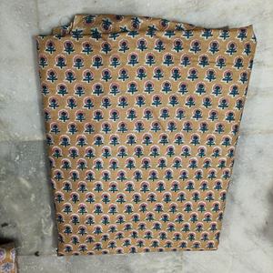 Organic Cotton Cambric Fabric Lightweight for Women's Activewear Bags & Curtains-Resale Ready - Product Image 5