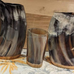 Tasse en corne de trink fabriquée à la main par Tayyab Handicraft Décoration de maison de luxe de meilleure qualité - Product Image 2