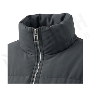 Women's Quilted Jacket Black Full Sleeve Stand Collar Zipper Closure Winter Thick Polyester Filling Short Length - Product Image 4