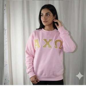 Sweat-shirt à col montant style universitaire personnalisé, pull universitaire, logo brodé, vêtements d'esprit scolaire, club étudiant - Product Image 1