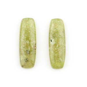 Peridoto Natural Mohave de Primera Calidad de Proveedor Confiable, Cabujón Calibrado de 10x30mm, Corte Cojín Largo, Altamente Pulido, Gemas Sueltas Verdes - Product Image 1
