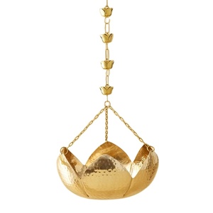 Cuenco decorativo colgante de metal martillado Acento elegante de decoración del hogar - Product Image 1