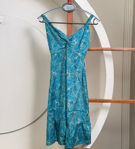 Nueva llegada elegante estampado correa de espagueti vestido de verano para las mujeres con poliéster ligero A-Line vestido informal para vacaciones - Product Image 4