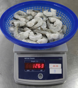 Crevettes Vannamei congelées de haute qualité du Vietnam, queue intacte - Product Image 3