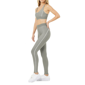 Wholesale Women's Mid Waist Legging Custom <b>Yoga</b> <b>Pants</b> <b>Plus</b> <b>Size</b> Breathable Solid Quick Dry Lightweight Spandex/Nylon Gym Fitness - Product Image 2