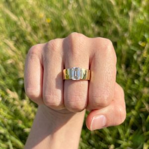 Anillo de Plata 925 con Moissanita, Corte Brillante Redondo, Engaste de Garras, Estilo Hip Hop, Joyería Fina Brillante, Regalo Elegante y Moderno para Mujer - Product Image 3