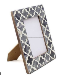 กรอบรูปจากอินเดียกรอบกระจกสำหรับตกแต่งบ้านพร้อมโลโก้ทำจากไม้แกะสลักตามสั่ง - Product Image 2