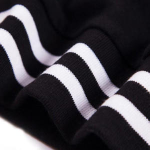 Chaqueta Varsity Clásica Personalizada al por Mayor para Hombre, Cortavientos con Logotipo Bordado, Parches de Chenilla y Mangas de Lana de Alta Calidad - Product Image 6