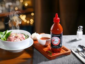 Salsa de Chile Fresca Chilica 482g (17 Oz) Salsa Picante Vietnamita con 76.8% de Chile Sin Aditivos Condimento para Bañar y Cocinar a Granel/Bidón - Product Image 6