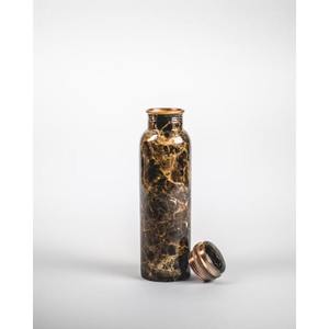 Botella de agua clásica de cobre con los siete chakras, de construcción robusta y apariencia artesanal única. - Product Image 3