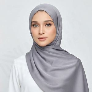 Pañuelo Hijab Personalizado de Fábrica 115x115cm, Cuadros, Estampado Floral y de Puntos, para Mujeres Musulmanas, No Tejido, Suave y Moderno - Product Image 5