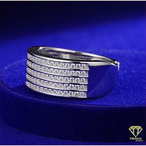 Anillo de lujo para hombre de plata 925 con diamantes cultivados en laboratorio, diseño de varias filas de piedras y banda ancha, para compradores mayoristas de joyería. - Product Image 3