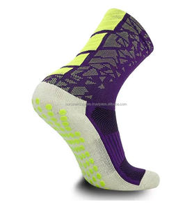 Chaussettes de football à semelle épaisse, chaussettes de sport personnalisées avec logo, chaussettes de football de qualité supérieure, antidérapantes - Product Image 2
