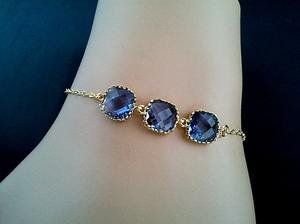 Pulsera de Zafiro Azul, Plata de Ley 925, Chapado en Oro de 14K, Elegante Conector de Latón y Cristal, Regalo de Piedra de Nacimiento de Septiembre - Product Image 2