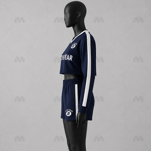 Ensemble de survêtement sportif deux pièces bleu marine pour femme, léger, en polyester/nylon, avec haut court à manches longues et col en V et short - Product Image 3