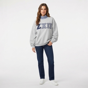 Sweat-shirt brodé style Letterman pour femme, style preppy, manches à carreaux, en mélange de coton tricoté, coupe classique, automne - Product Image 4