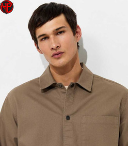 เสื้อเชิ้ตผู้ชายสีกากีแขนยาว ปกคอปก ติดกระดุมแถวเดียว สไตล์ลำลอง สำหรับฤดูใบไม้ร่วง เสื้อเชิ้ตเดรสผู้ชาย เสื้อเชิ้ตทางการ - Product Image 4